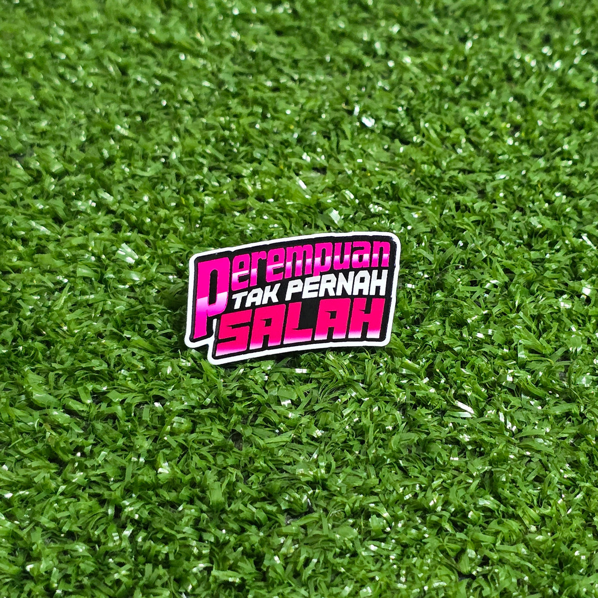 Perempuan Tak Pernah Salah