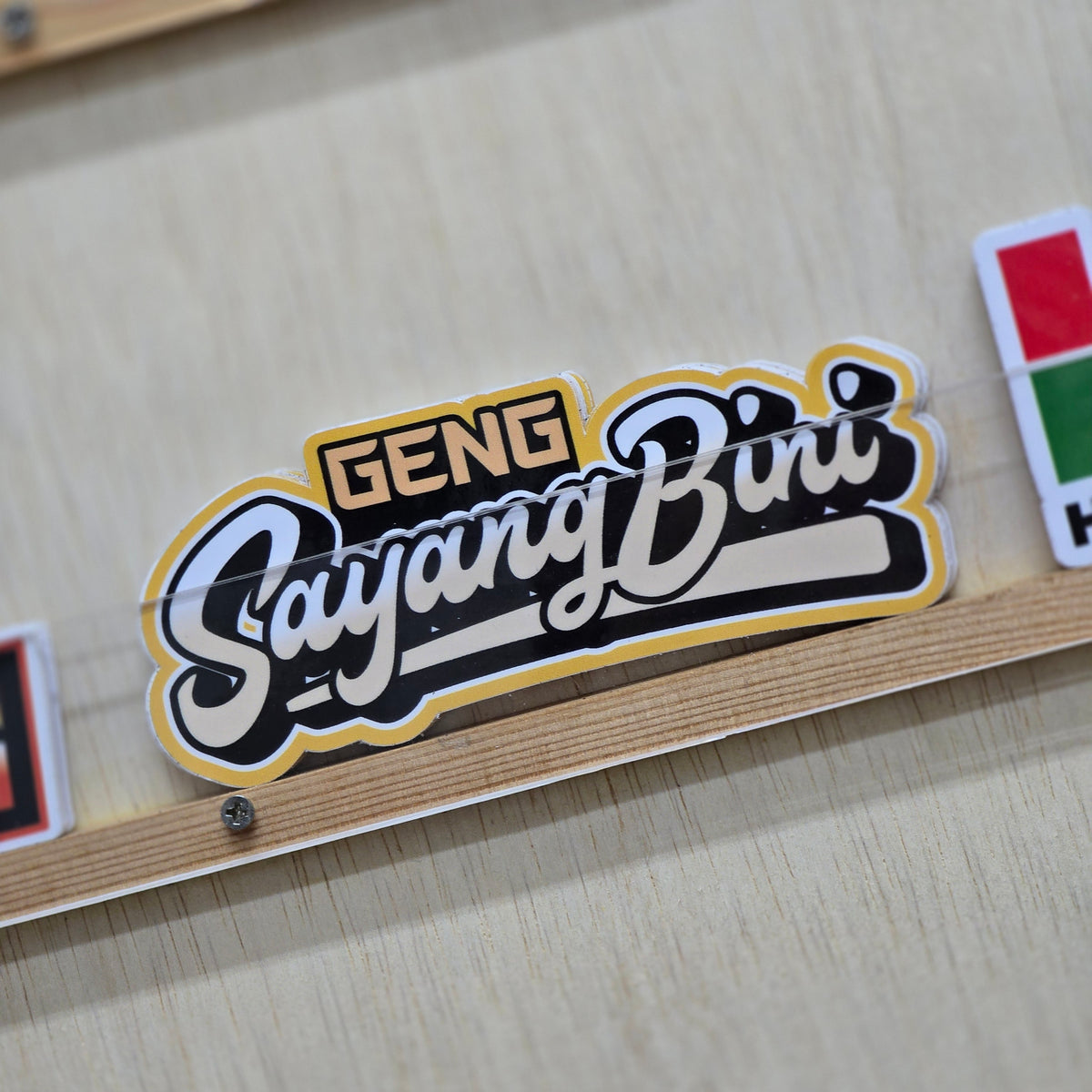 Sticker Geng Geng Sayang Bini – Sticker District