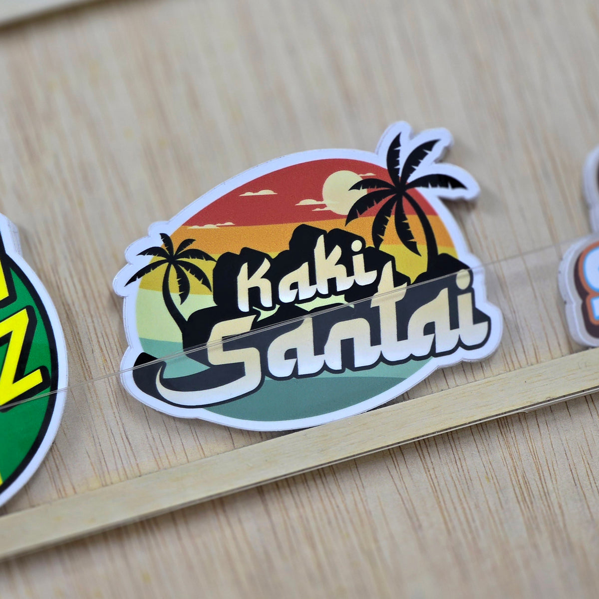 Kaki Santai – Sticker District