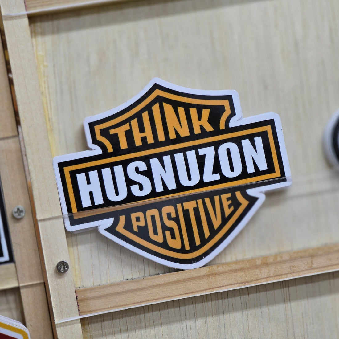 Husnuzon – Sticker District